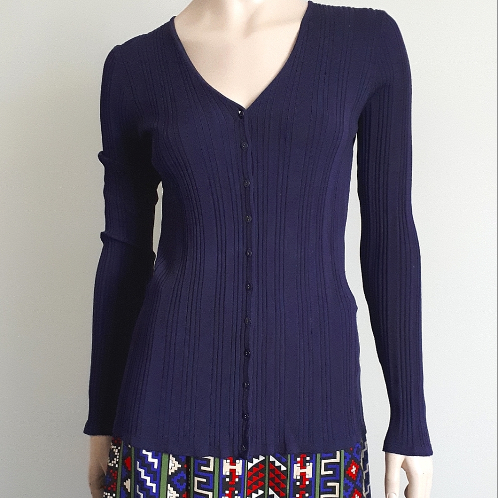 Planet | V-neck Fitted Cardigan